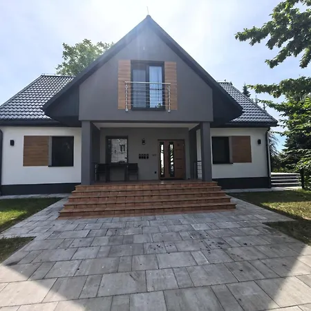 Goscinne W Gospodarstwie Rybackim W Starzawie Guest house